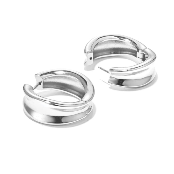 Jenny Bird Polished Silver Doune Hoops High NWT Jewelry $138 - Picture 1 of 3